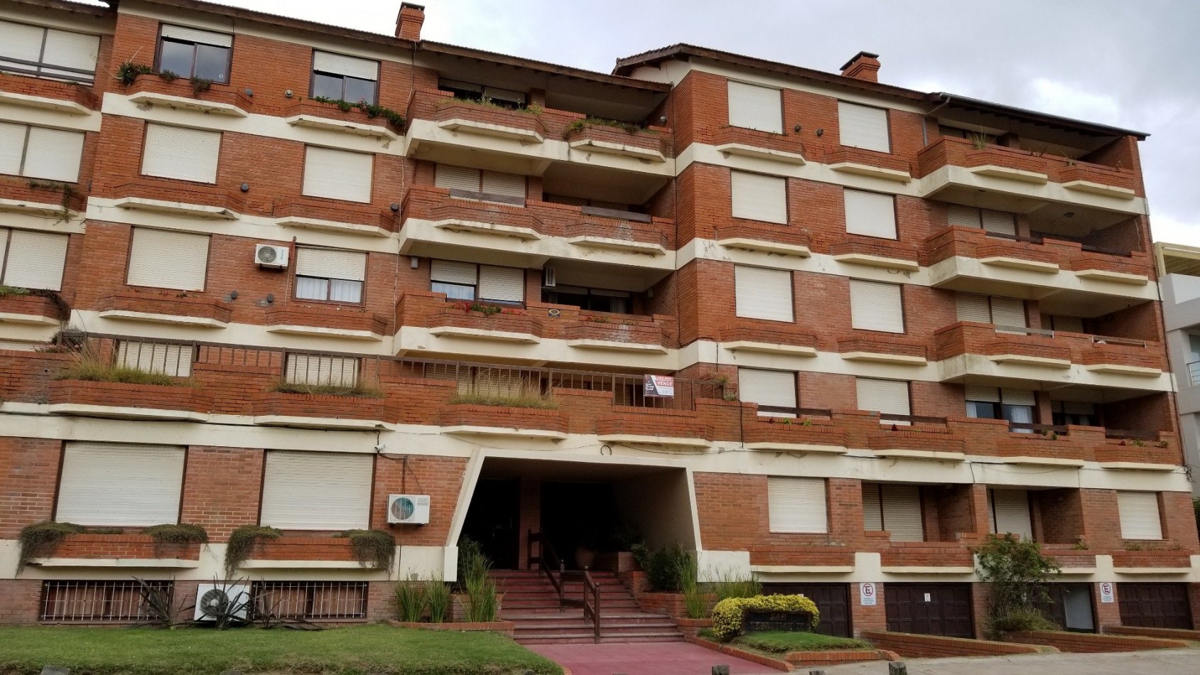 OPORTUNIDAD Departamento de 4 ambientes Zona Centro/Playa