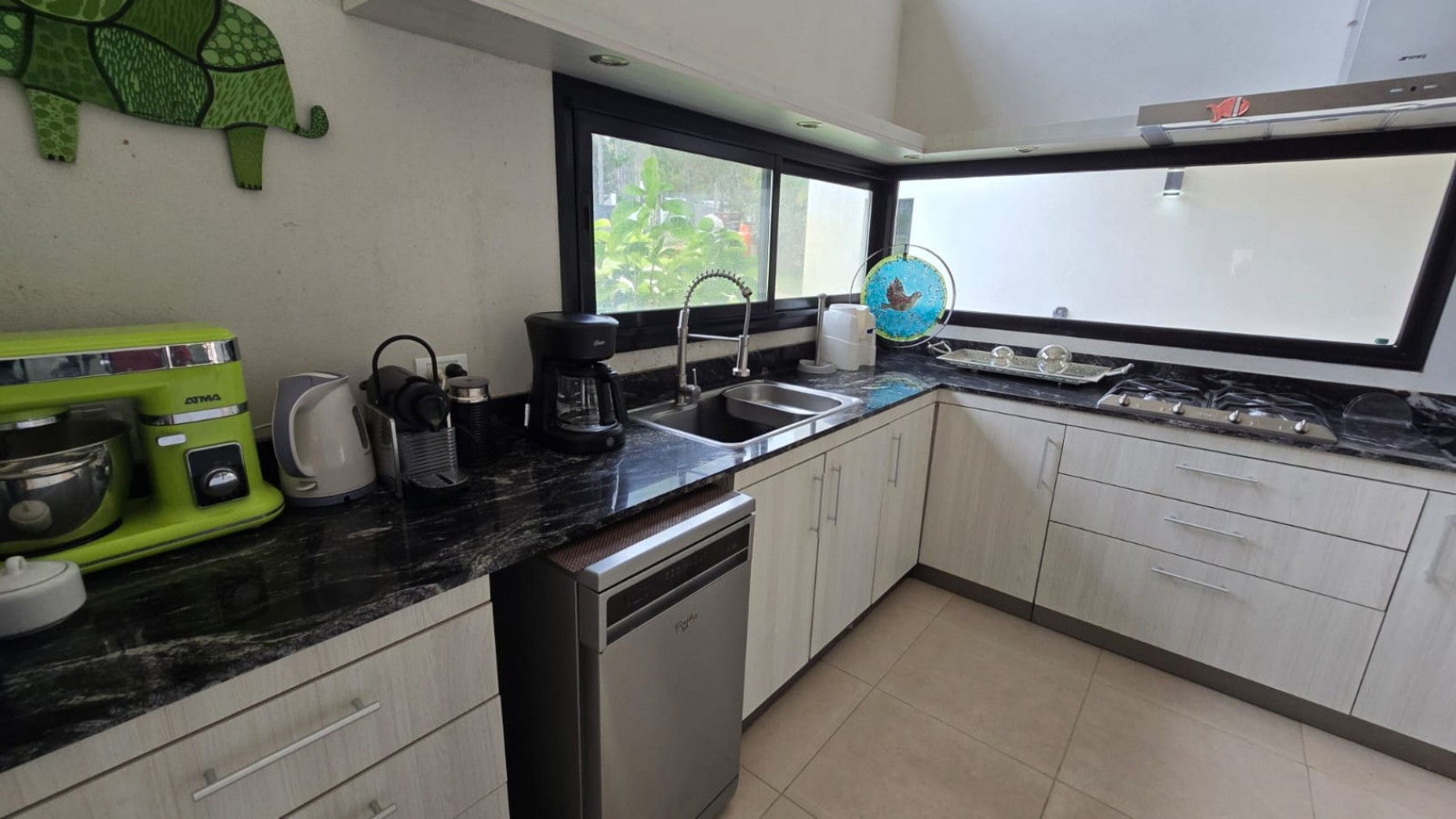 CASA EN VENTA EN COSTA ESMERALDA 3 DORMITORIOS