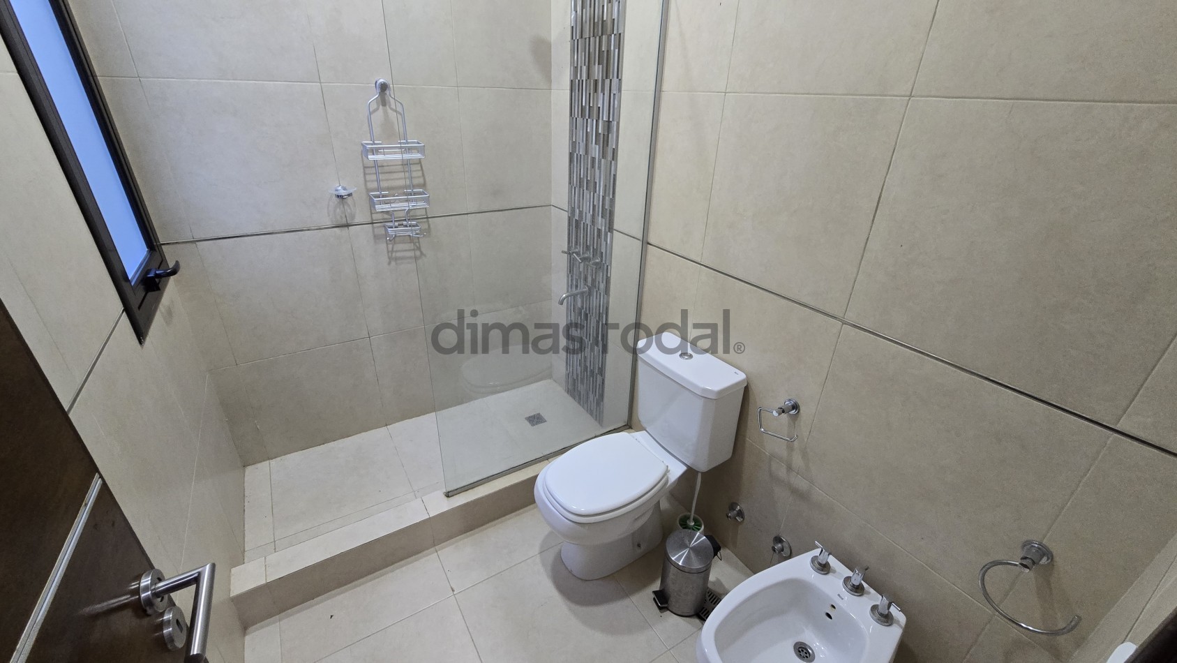 CASA EN VENTA EN COSTA ESMERALDA 3 DORMITORIOS