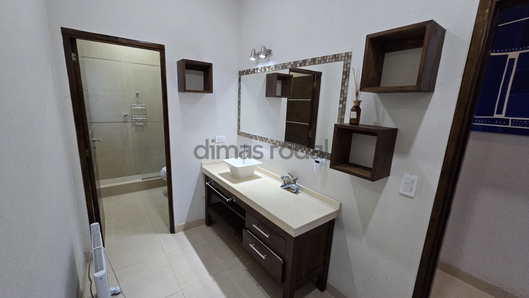 CASA EN VENTA EN COSTA ESMERALDA 3 DORMITORIOS
