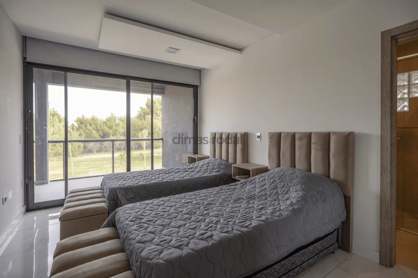 VENTA - PINAMAR - CASA EN LA HERRADURA