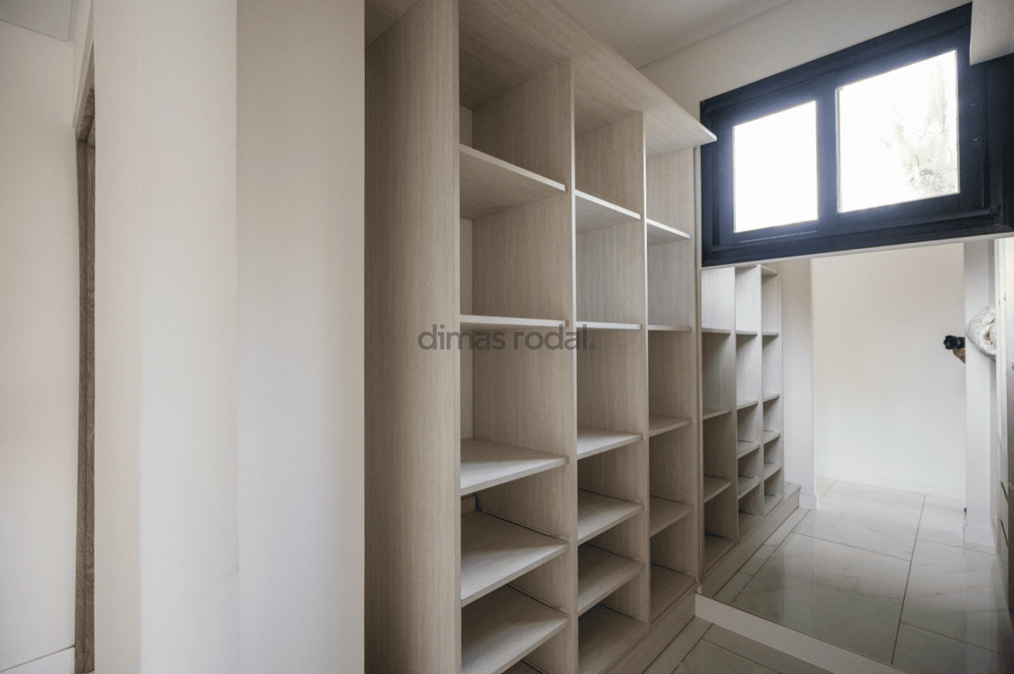 VENTA - PINAMAR - CASA EN LA HERRADURA