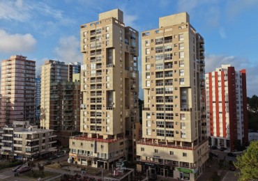 Venta Departamento de 3 Ambientes Pinamar Centro